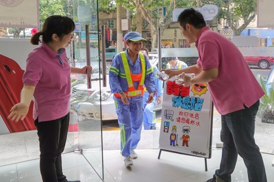 上海電信350家營業廳再次開啟導游服務，讓出行更溫馨
